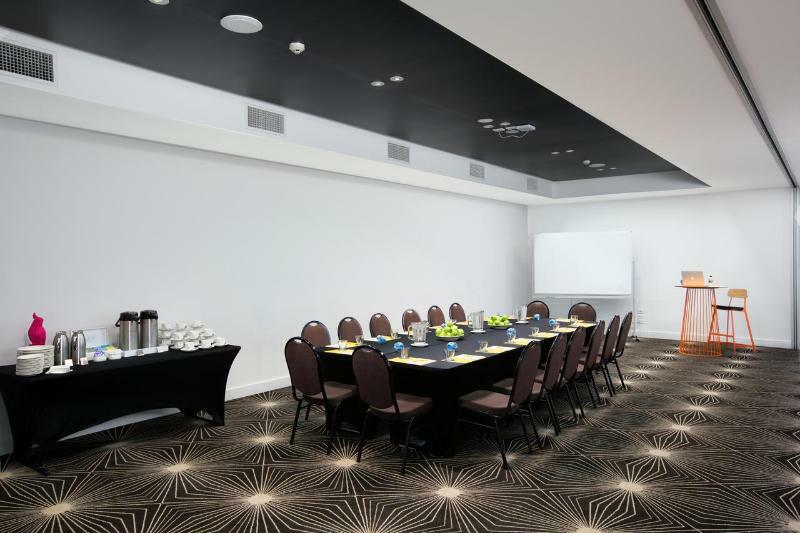 Atura Dandenong Hotel Doveton Ngoại thất bức ảnh